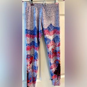 Gently used multi color girls Terez Disney Frozen leggings in size small